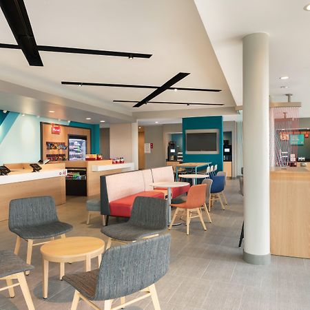 Avid Hotels - Roseville - Minneapolis North By Ihg Exterior photo