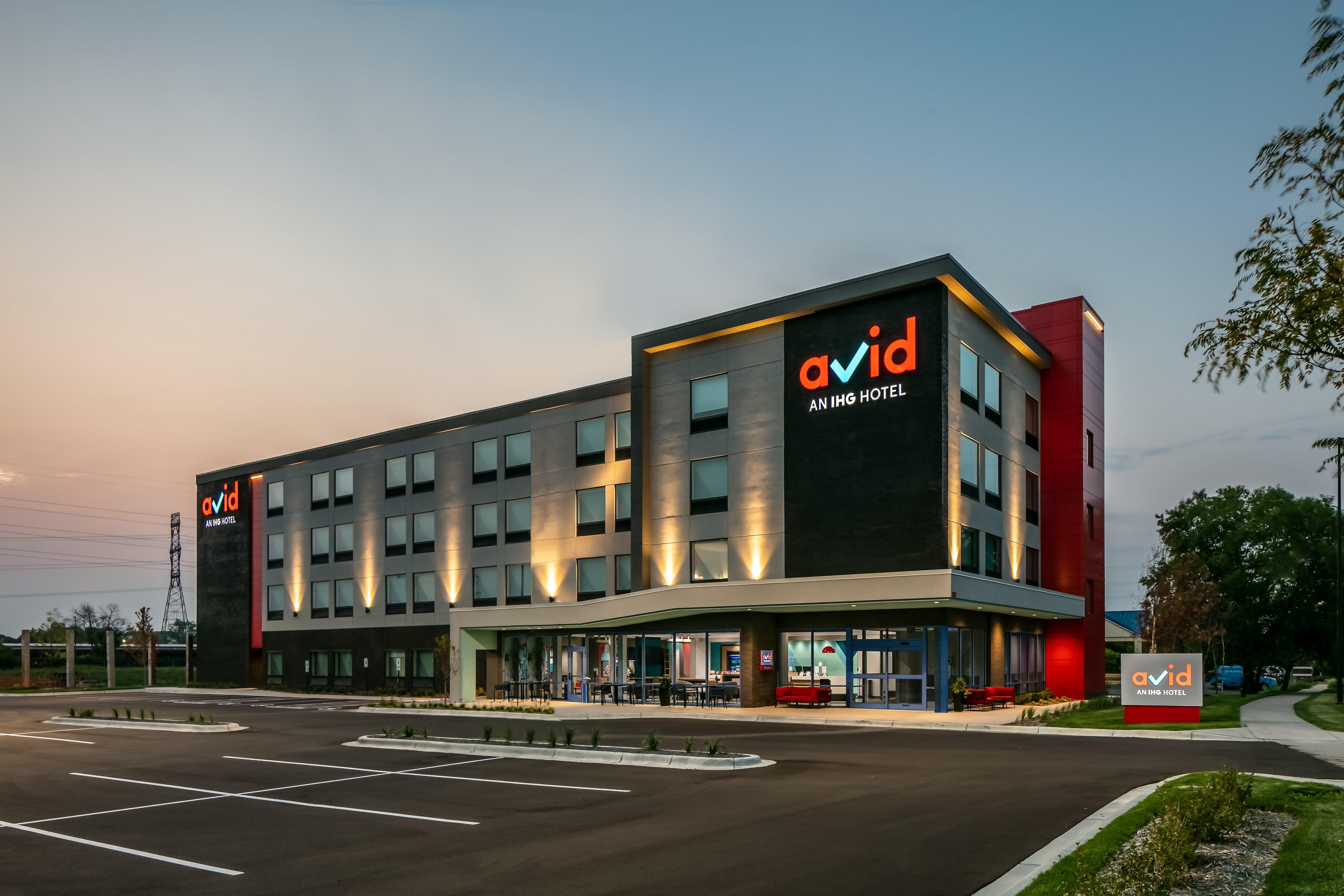 Avid Hotels - Roseville - Minneapolis North By Ihg Exterior photo